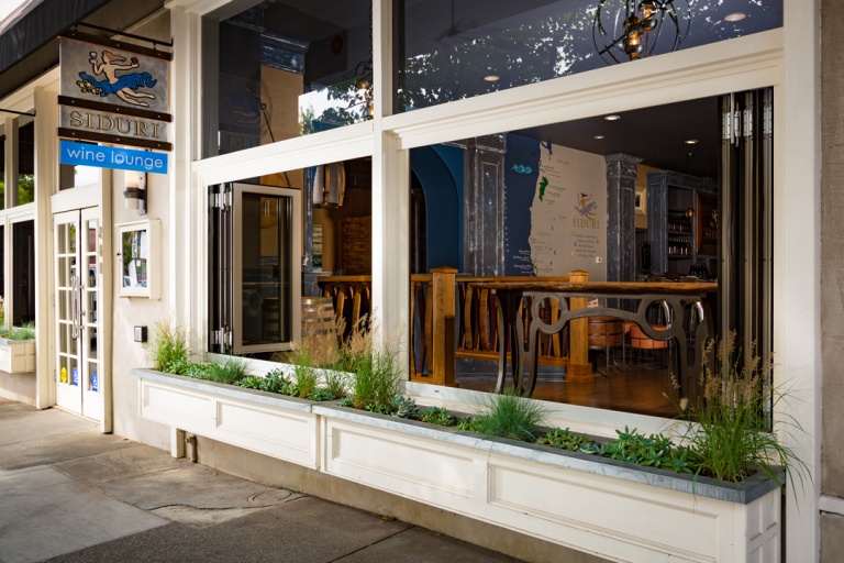 Top 10 Tasting Rooms & Bars in Healdsburg The JetSetting Fashionista