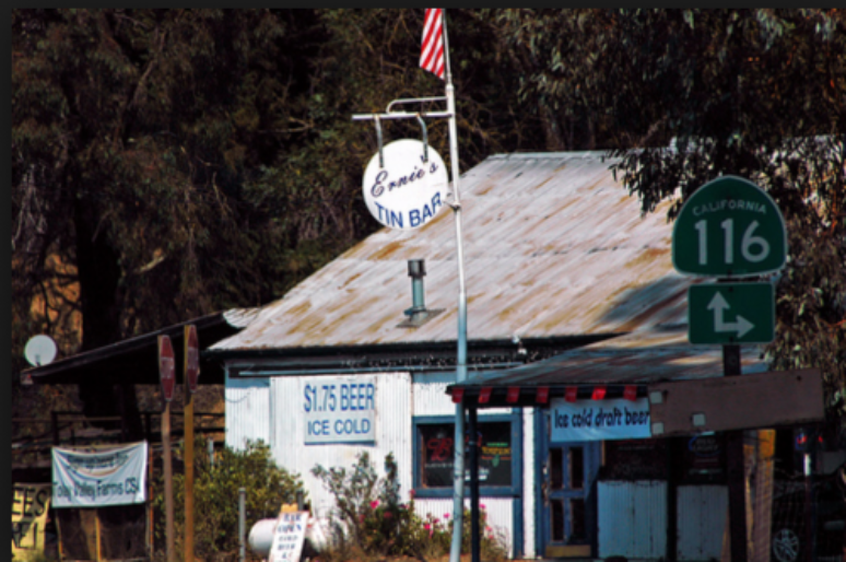 Best Dive Bar In Petaluma Ernies Tin Bar