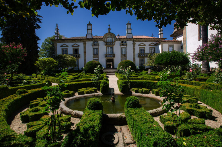 Lavradores De Feitoria A Douro Portugal Winery You Must Experience