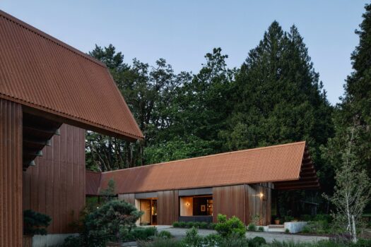 Sequitur Winery in Willamette Valley