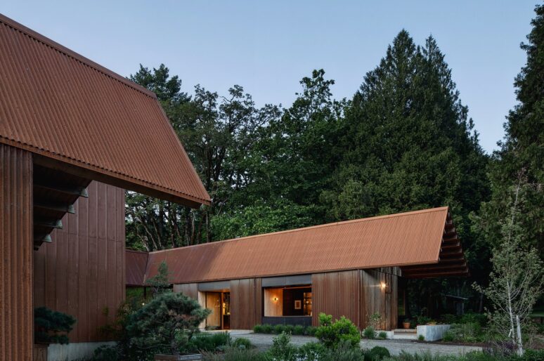 Sequitur Winery in Willamette Valley