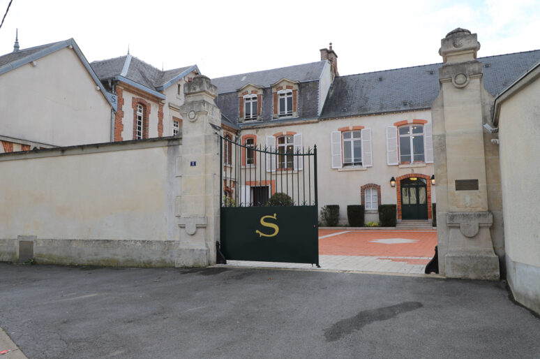 The Spectacular Tasting at Salon Maison, Champagne France