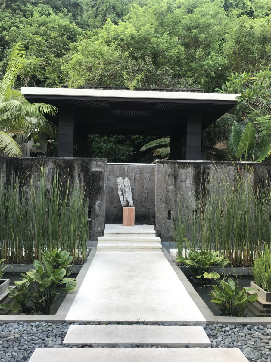 The Ritz-Carlton, Bali - Beach Cabana