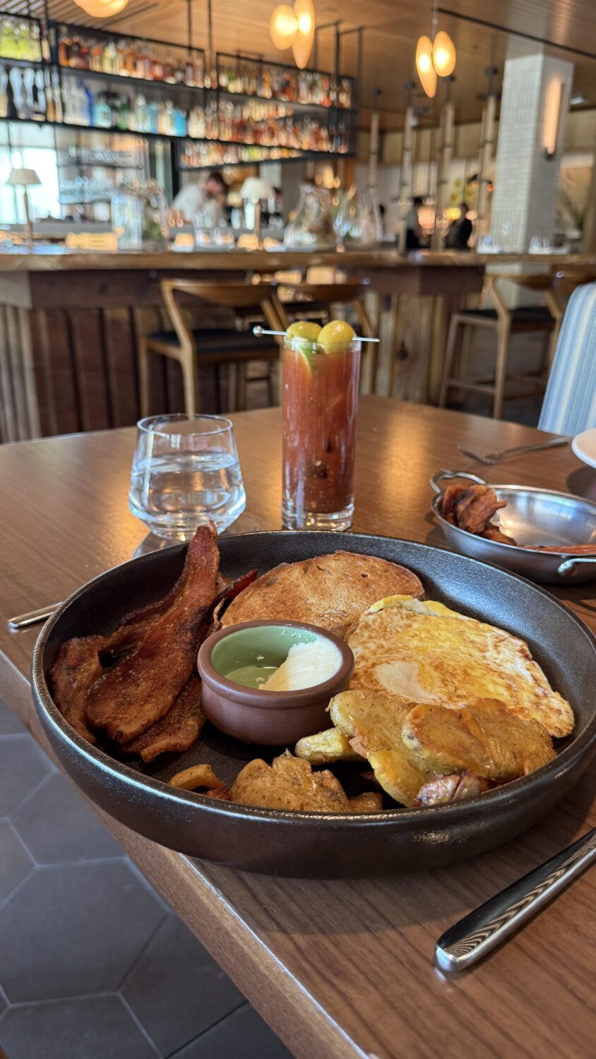 Folia Bar & Kitchen Appellation Healdsburg