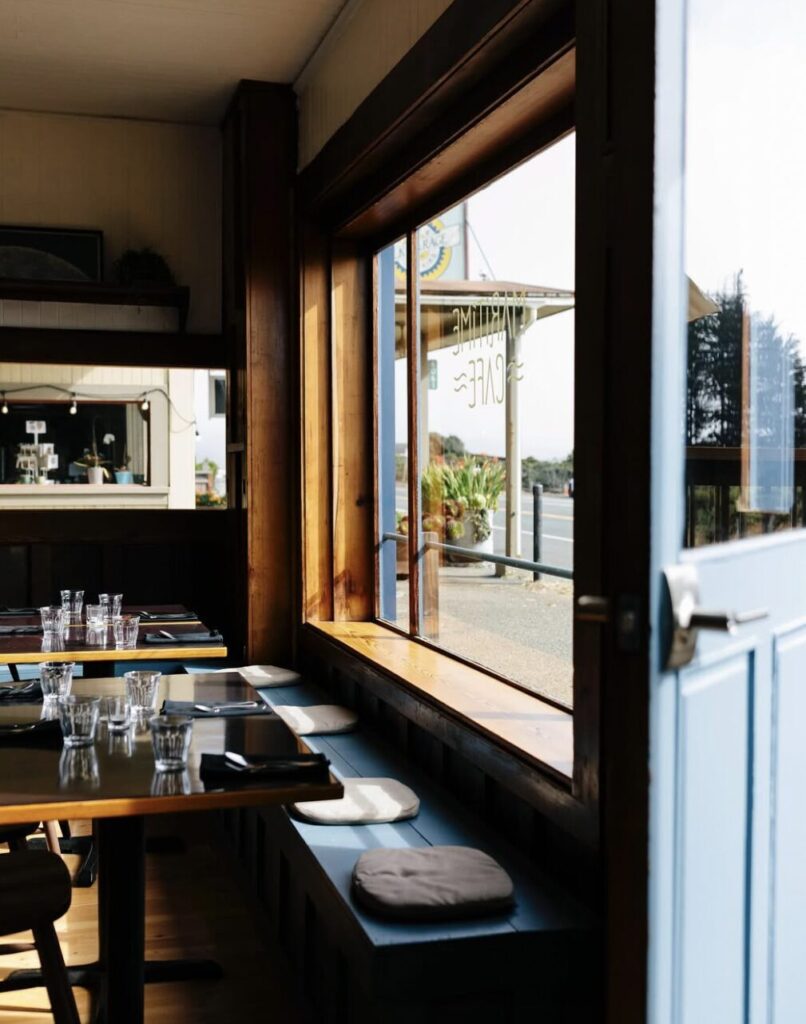 Elk Dining Guide