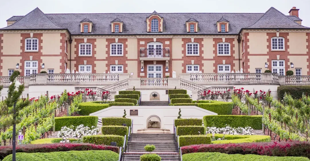 The Top 10 Napa Wineries You Must Experience
